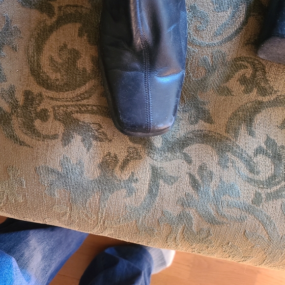 Sz 6 Unisa square toe leather booties - Picture 3 of 3